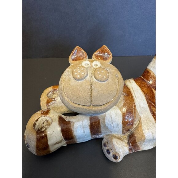 Vintage Nancy Ecklund Ceramic Cat Sculpture Brown & Cream Striped Figurine - Picture 3 of 10